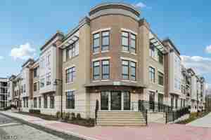 featured image of 434 Springfield Ave #146