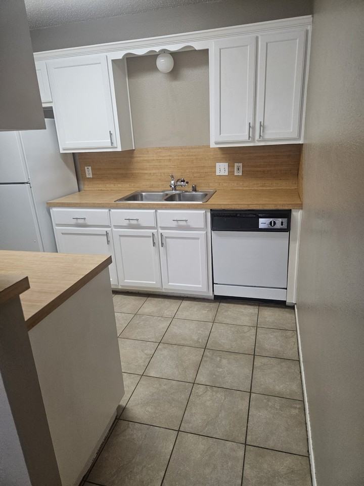 1312 Bagby Ave Unit A #NA - Photo 5 of 10