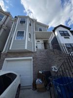 featured image of 171 N 4th St