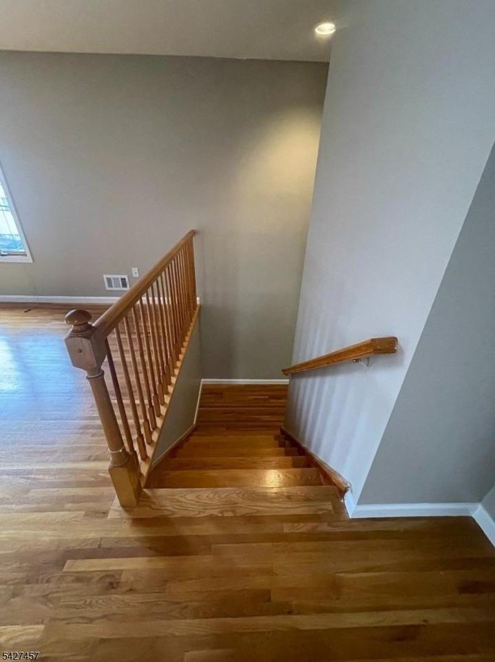 254 Crystal St - Photo 7 of 16
