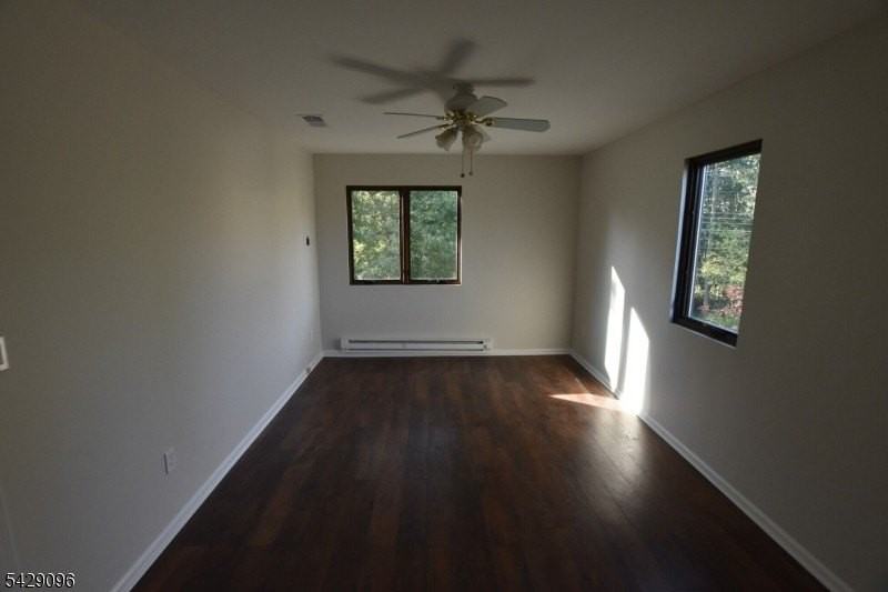 24 Sunrise Dr - Photo 4 of 9