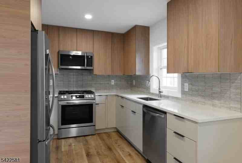 42 Church St - Photo 3 of 15