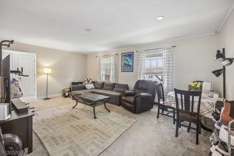 390 Morris Ave #8 - Photo 2 of 25