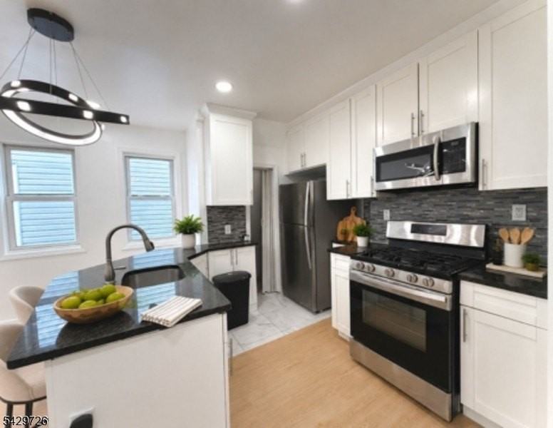 197 S 11th St #3 - Photo 4 of 6