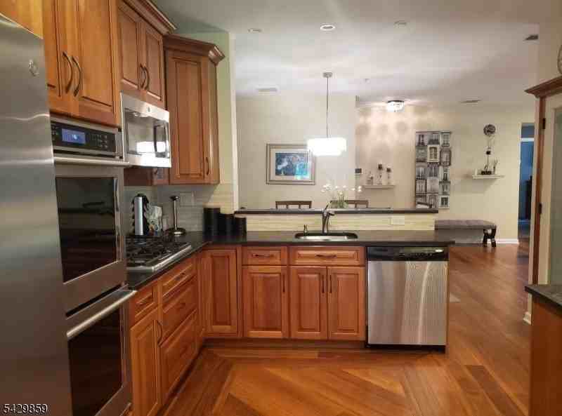 8 Quarry Dr #C1 - Photo 3 of 29