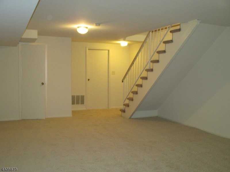 181 K-1 LONG HILL RD #K1 - Photo 7 of 11
