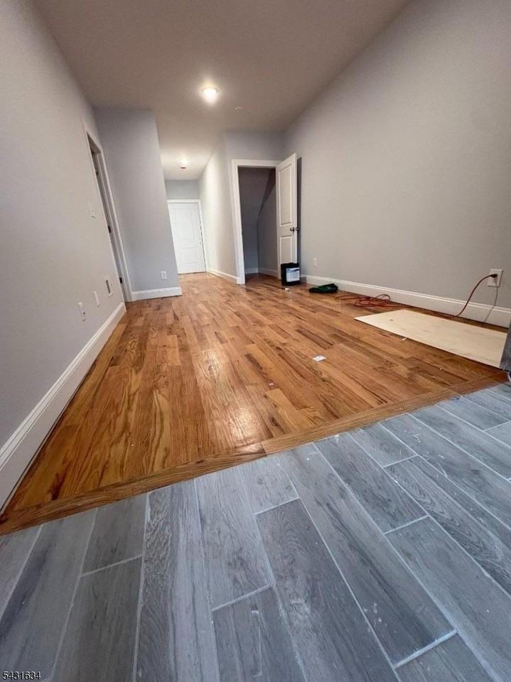 479 N 6th St #1 - Photo 2 of 14