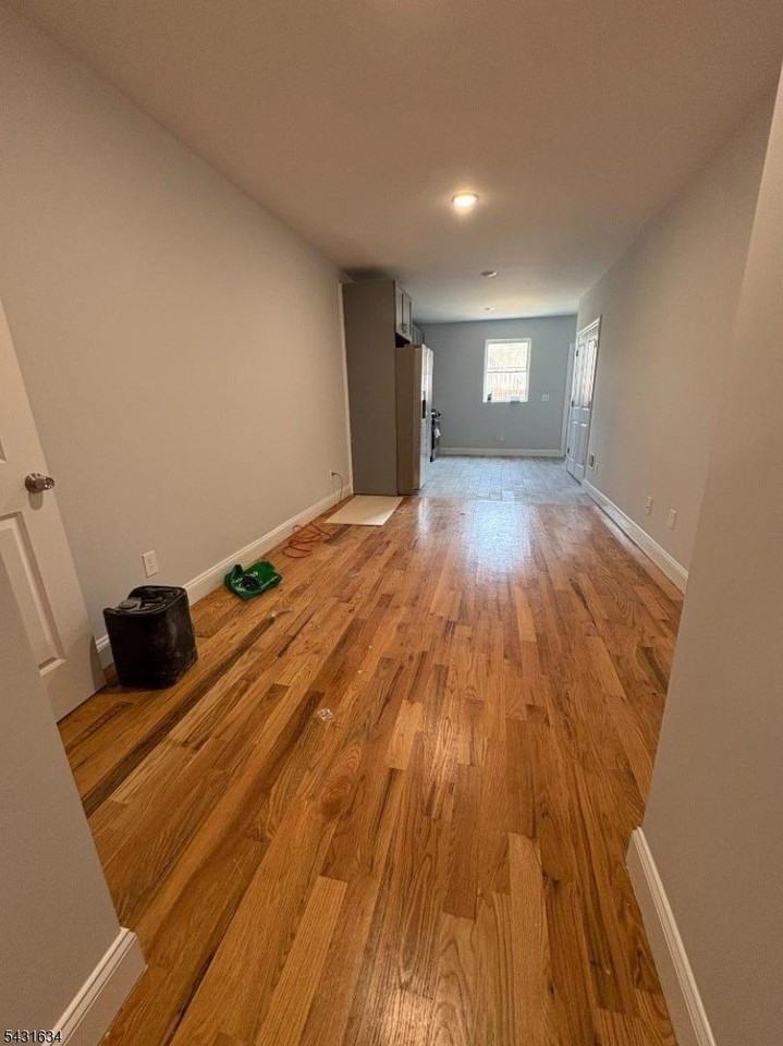479 N 6th St #1 - Photo 3 of 14