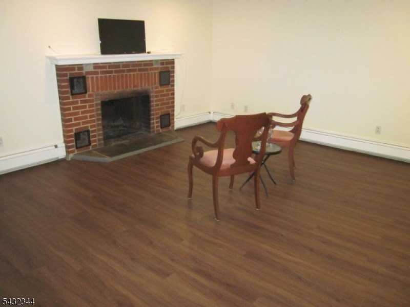 16 Shunpike Rd - Photo 6 of 15