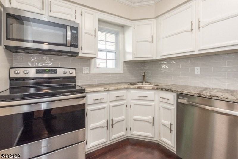 28 Brandywyne Dr - Photo 5 of 23