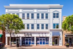 featured image of 246 Main St #406