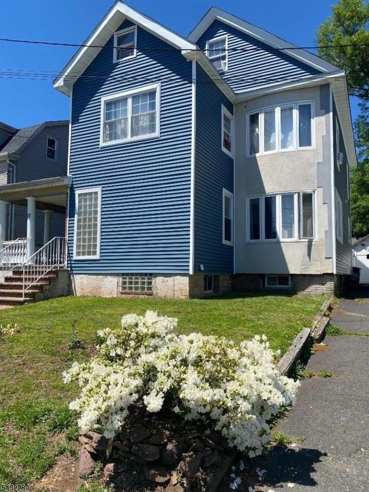17 Walnut Ter - Photo 2 of 18