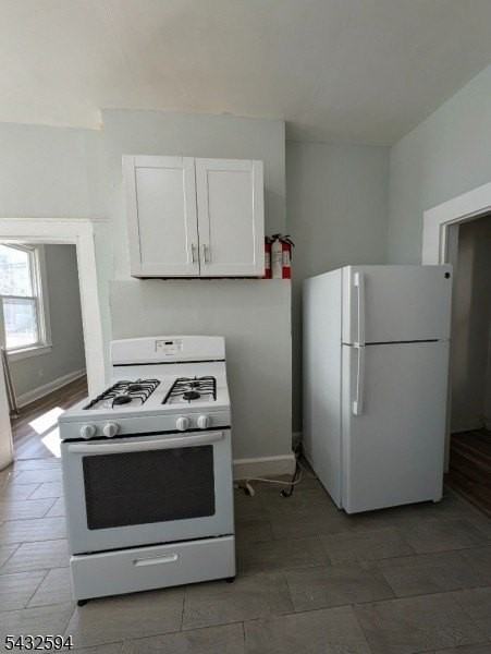 114 Littleton Ave #1 - Photo 6 of 15