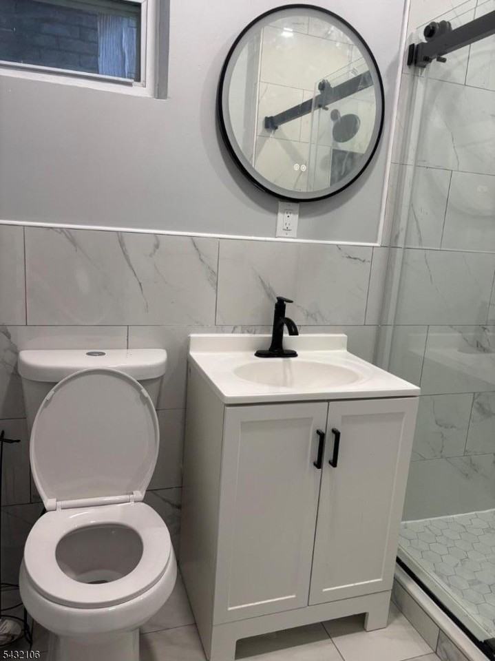 69 Columbia St #2 - Photo 5 of 21