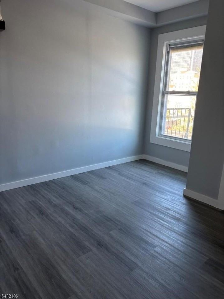69 Columbia St #2 - Photo 7 of 21