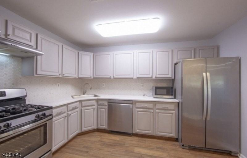 50 Pine St #D - Photo 3 of 10