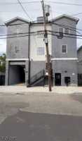 featured image of 197 12th Ave #303