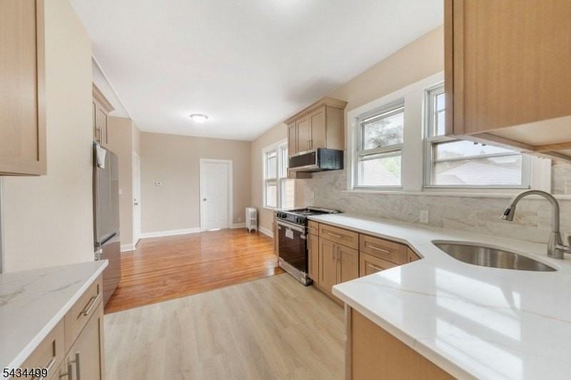 51 Caldwell Pl #3 - Photo 3 of 14