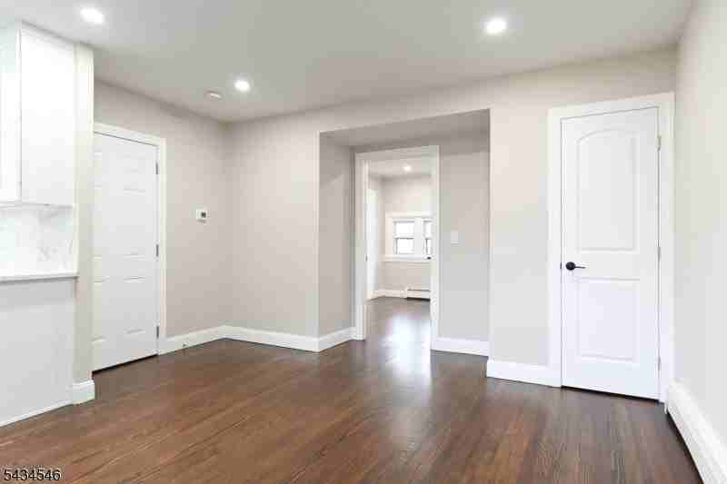285 Orchard Ter #C3