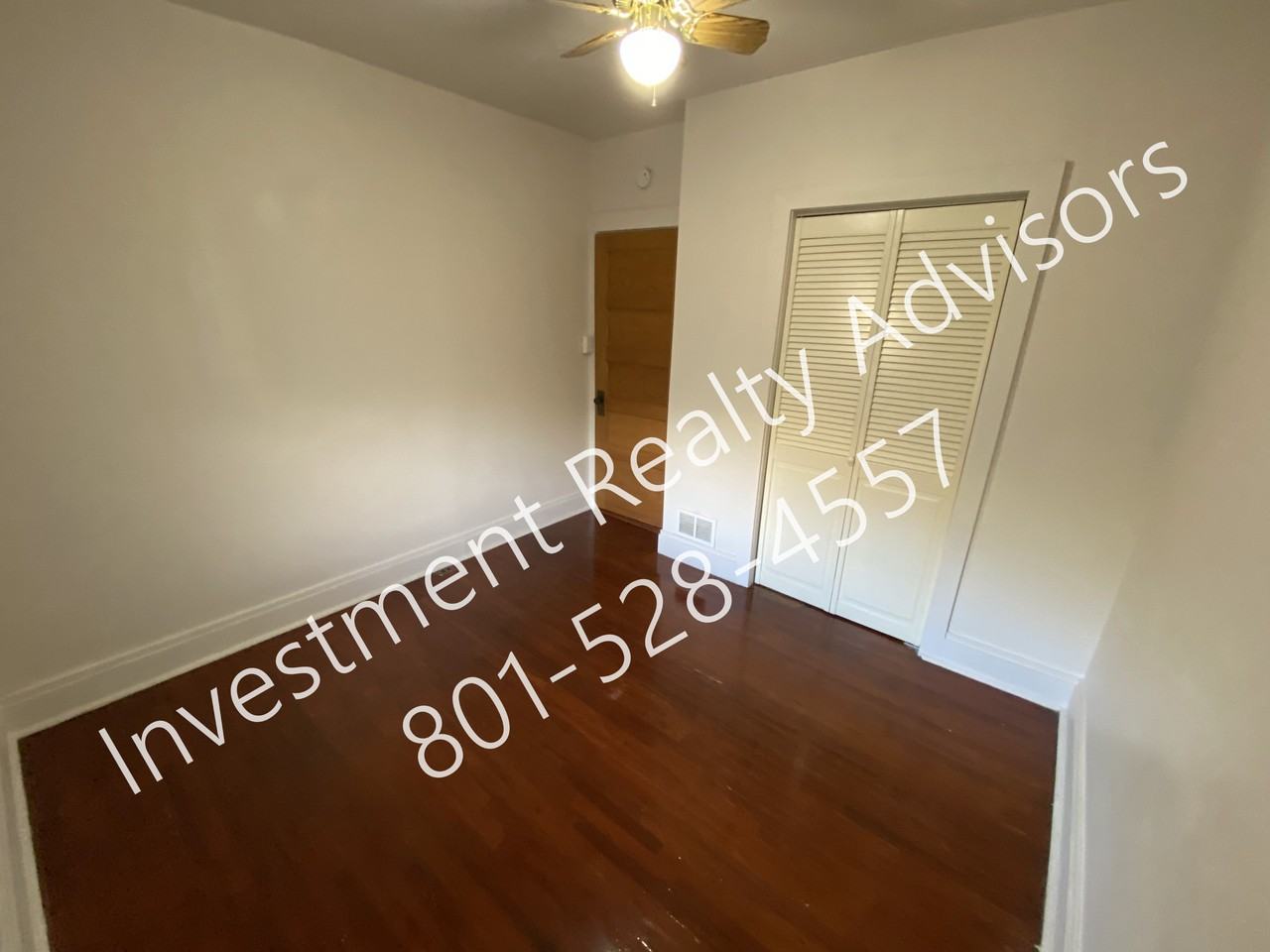 234 N Spencer Ct - Photo 6 of 9
