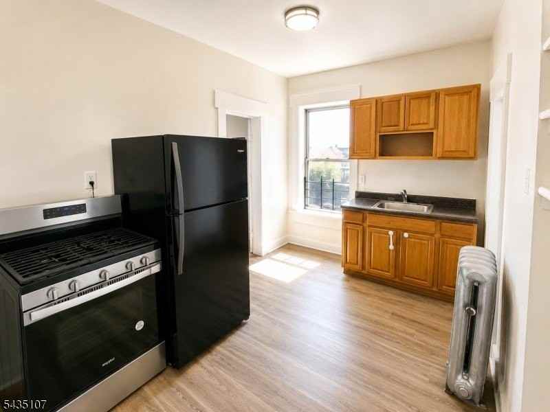 23 Harvard St #12 - Photo 5 of 12