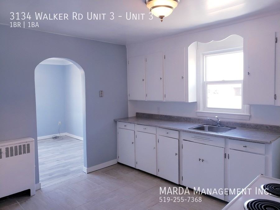 3134 Walker Rd Unit 3 #3 - Photo 3 of 14