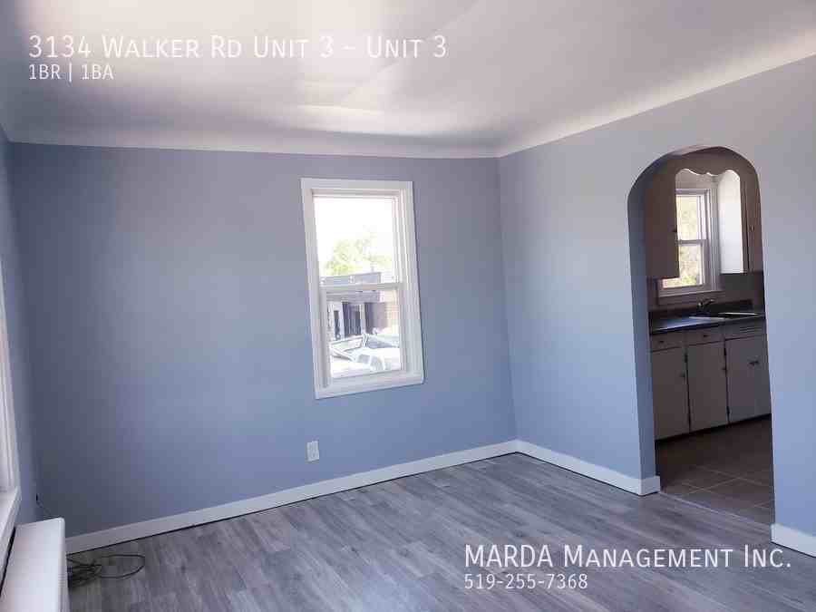 3134 Walker Rd Unit 3 #3 - Photo 4 of 14