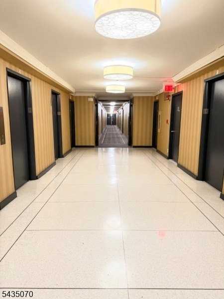 2100 Linwood Ave #4P - Photo 4 of 23