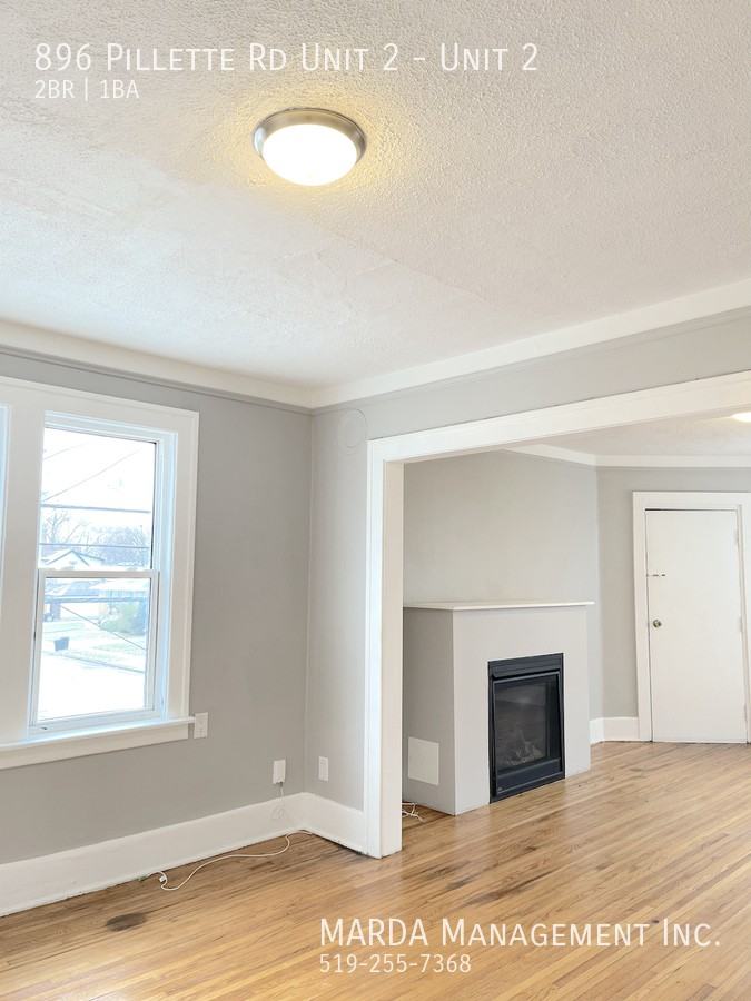 896 Pillette Rd Unit 2 #2 - Photo 4 of 23