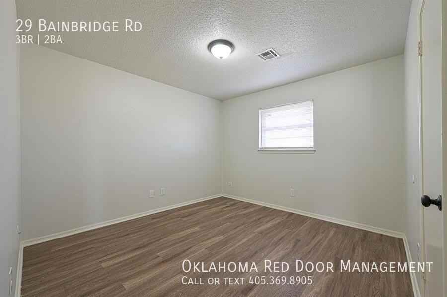 29 Bainbridge Rd - Photo 7 of 17