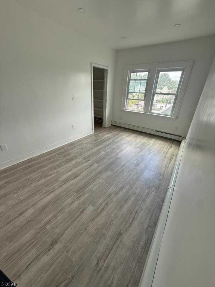 85 Sunnyside Ter #3 - Photo 2 of 9