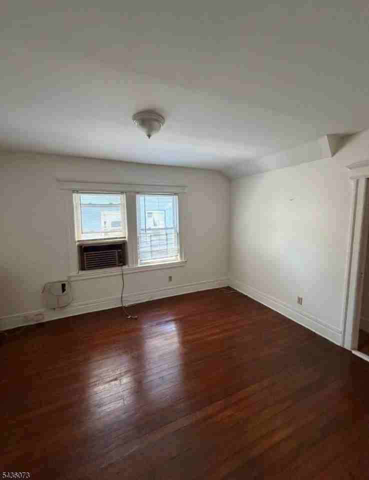 50 Treacy Ave - Photo 5 of 11