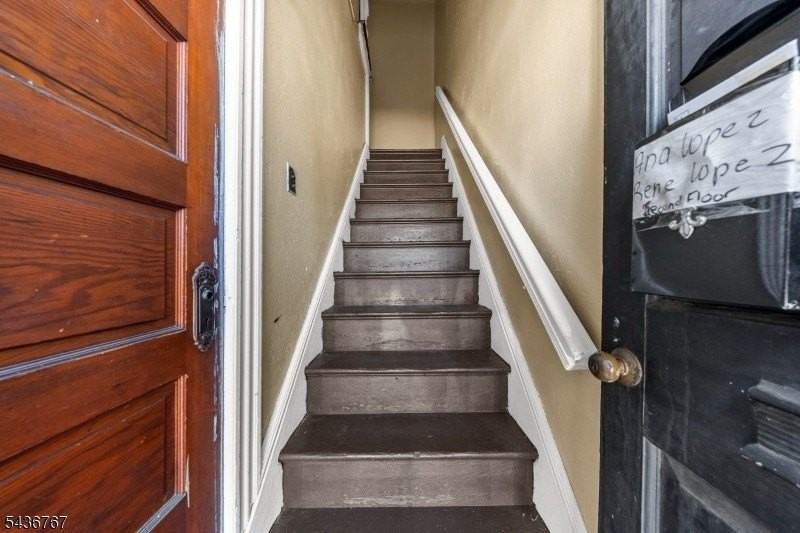 359 Belmont Ave - Photo 3 of 29