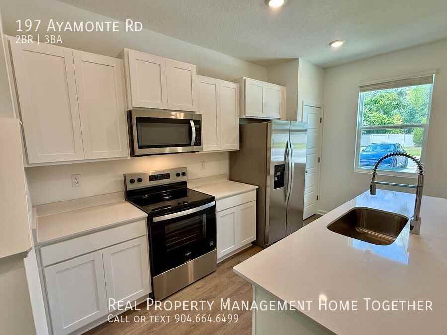 197 Ayamonte Rd - Photo 3 of 27
