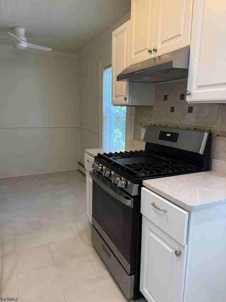 897 Springfield Ave #2 - Photo 5 of 15