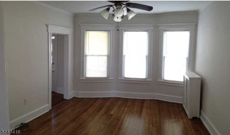 60 Union Ave #2 - Photo 3 of 7