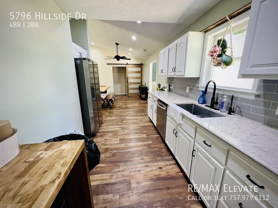 5796 Hillside Dr - Photo 6 of 22