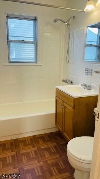 728 Thomas St - Photo 6 of 12