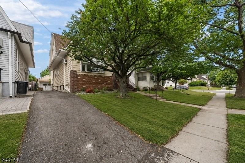 86 Curie Ave #2 - Photo 2 of 30