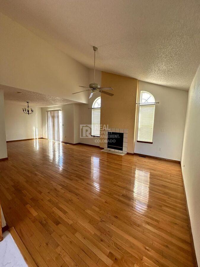17657 E Brunswick Pl - Photo 3 of 23