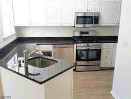 featured image of 1310 Grandview Ct