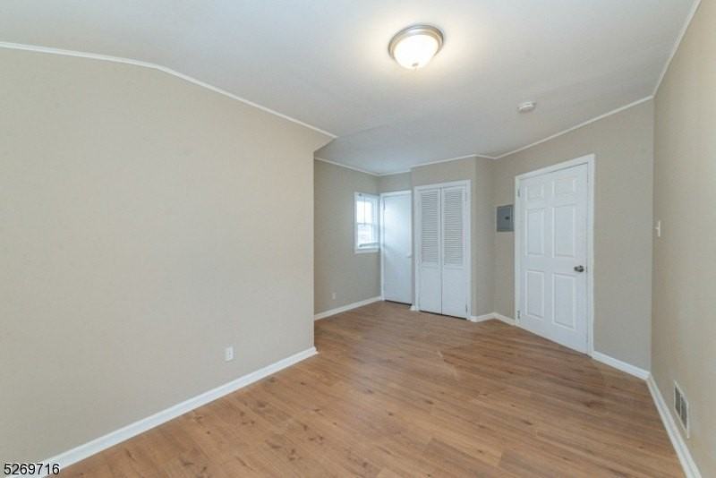 73 W Tremont Ter #2 - Photo 4 of 7