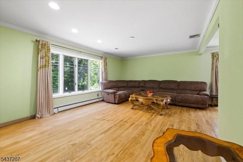 286 Gilbert Ave - Photo 2 of 18