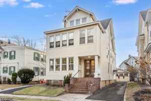 featured image of 30 Boyden Pkwy Unit 3 #3