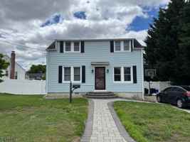 featured image of 340 3rd Ave