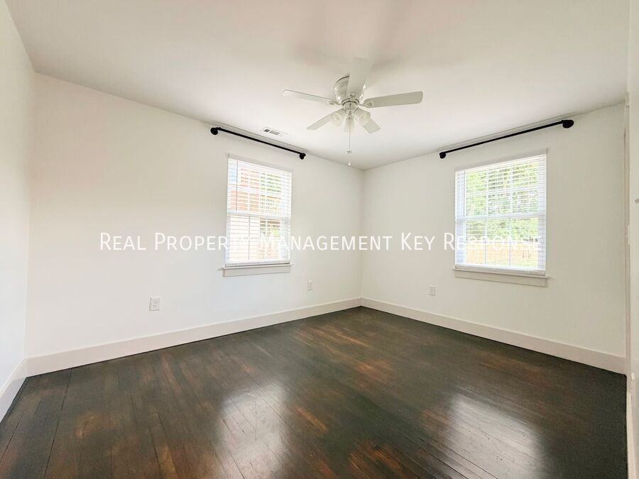 1353 Cardinal Ave - Photo 6 of 22