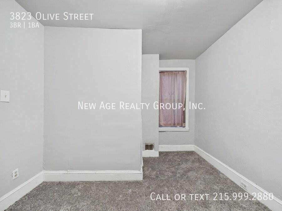 3823 Olive St - Photo 7 of 13