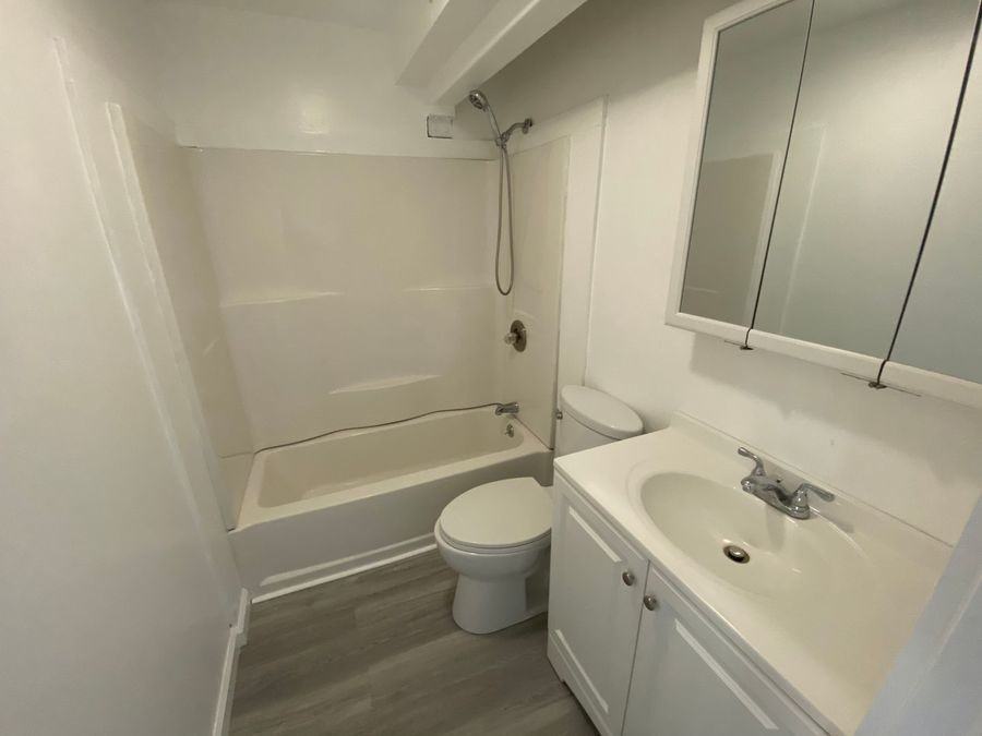 1027 41st Ave #07 - Photo 5 of 6