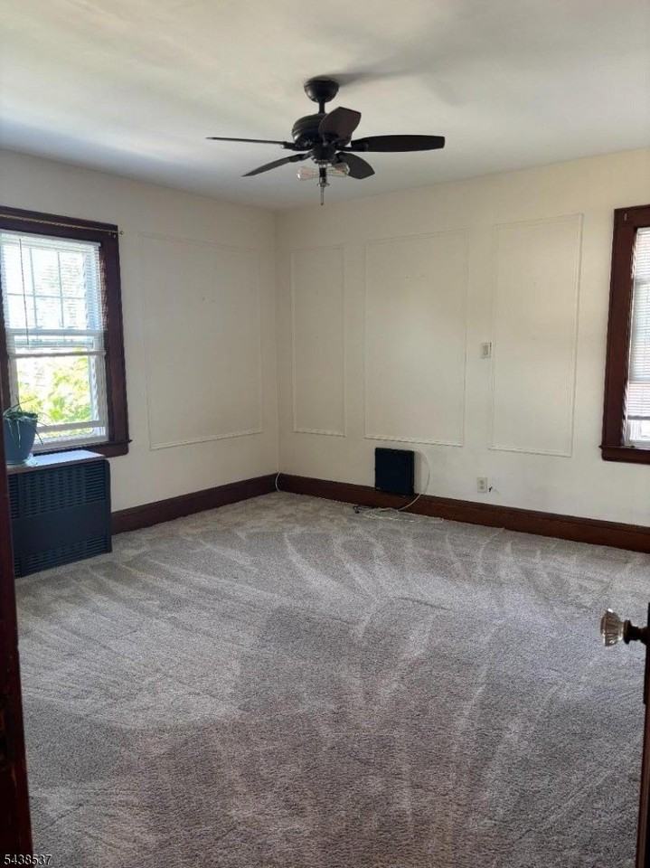 2074 Stowe St - Photo 4 of 7