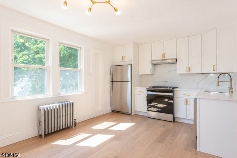 88 Hughes St #2 - Photo 3 of 19
